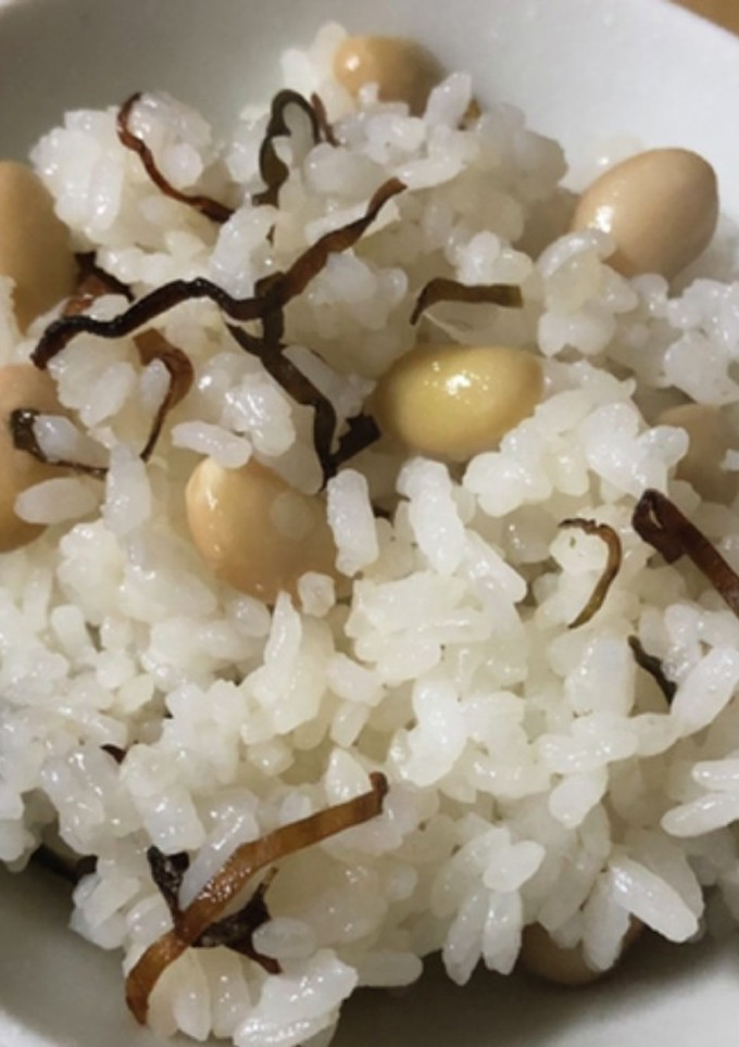 蒸し豆と塩昆布のごはん-レシピのメイン写真