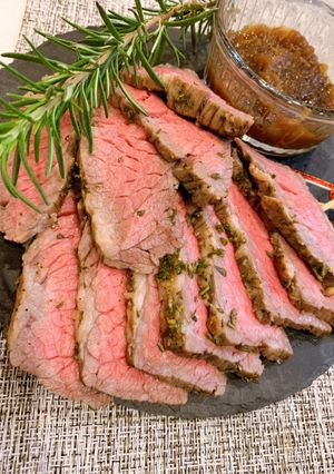 特別な日に炊飯器で作るローストビーフ-レシピのメイン写真