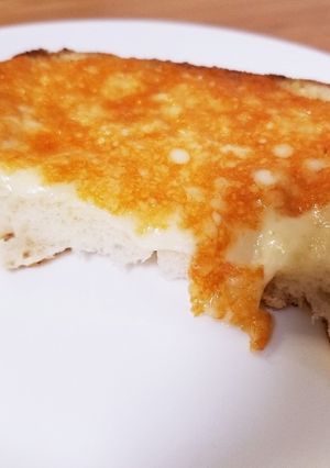 ホットサンドメーカーでチーズトースト-レシピのメイン写真