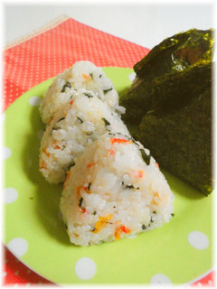 ✿大葉と炒り小えびのおむすび✿お弁当-レシピのメイン写真