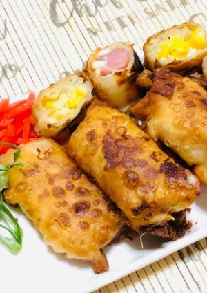 コーンとウインナーチーズの揚げ餃子-レシピのメイン写真