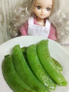 リカちゃん♡塩焼きスナップエンドウꕤ*.-レシピのメイン写真