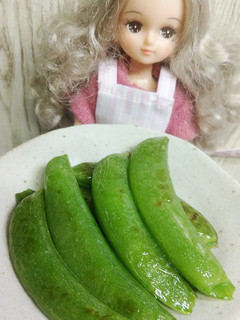 リカちゃん♡塩焼きスナップエンドウꕤ*.-レシピのメイン写真