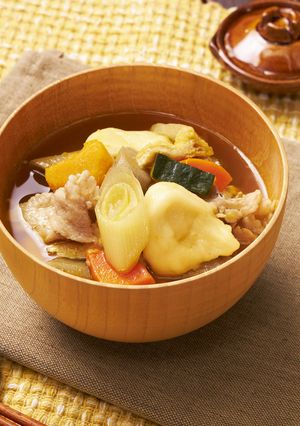 冬野菜たっぷりひっつみ汁-レシピのメイン写真