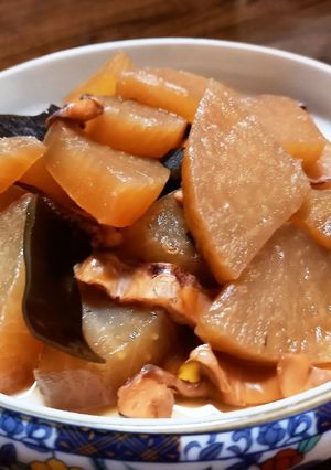 大根とスルメの煮物！-レシピのメイン写真
