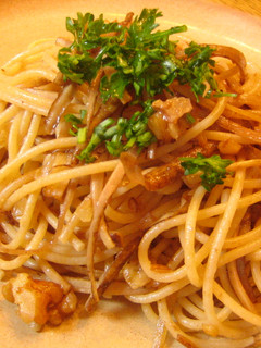 ごぼうとくるみの秋パスタ-レシピのメイン写真