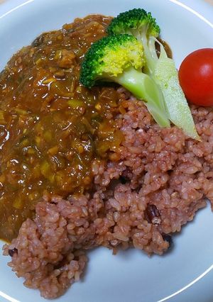 ブロッコリーの捨てる部分を食べるカレー-レシピのメイン写真