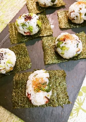 ブロッコリーとタコかき揚げ混ぜお結び-レシピのメイン写真