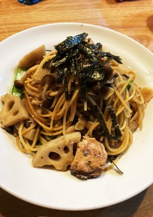 【サバ缶レシピ】蓮根と小松菜のパスタ-レシピのメイン写真