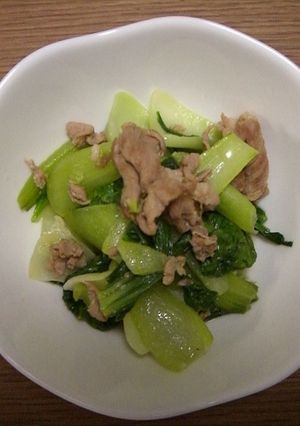 簡単！豚肉とチンゲン菜の炒め物。-レシピのメイン写真