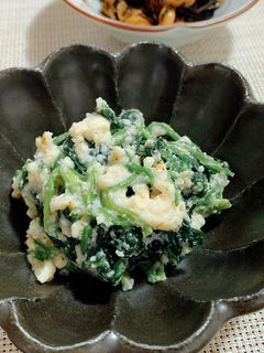 白みそがミソのほうれん草の白和え-レシピのメイン写真