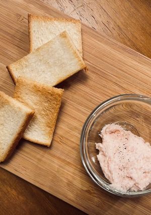 食パンでメルバトースト-レシピのメイン写真