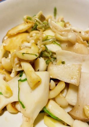 バター醤油キノコ三兄弟-レシピのメイン写真