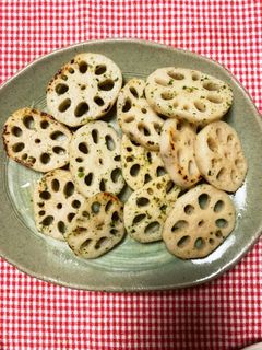 揚げずに簡単〜 れんこんの磯部焼き-レシピのメイン写真