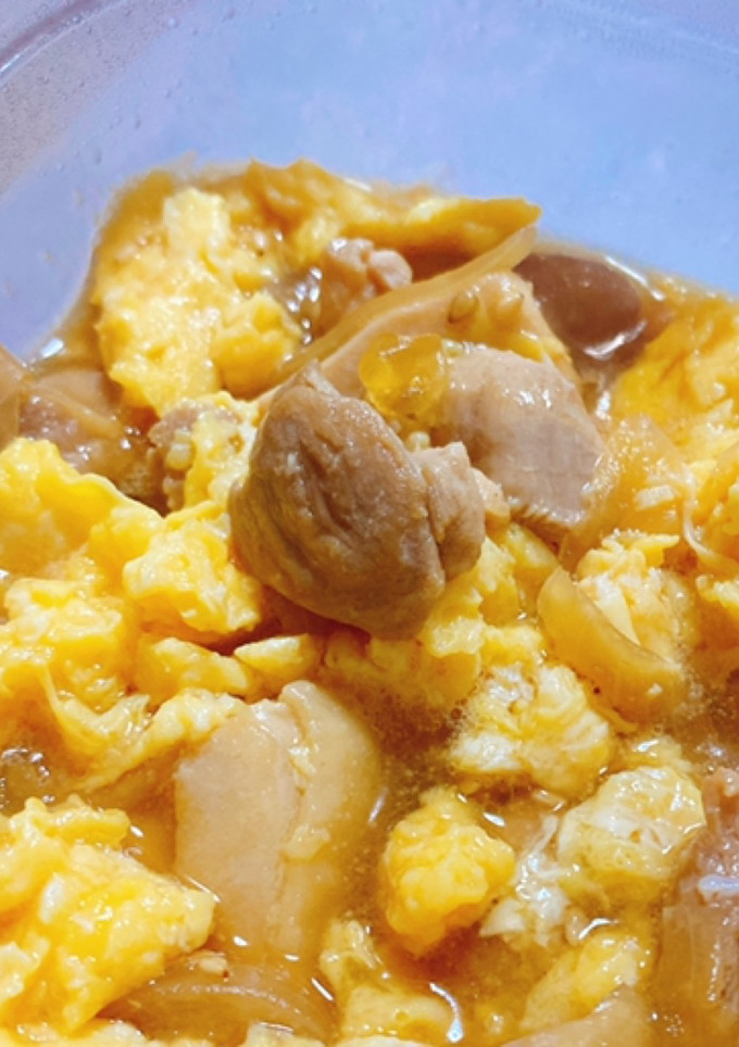 鶏肉と玉ねぎと卵の生姜焼き(親子丼可)-レシピのメイン写真
