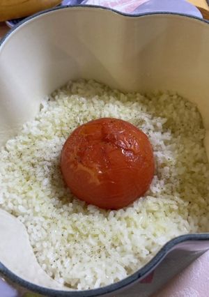 鍋ごとトマトご飯byルクルーゼ花鍋！-レシピのメイン写真