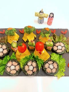 ひなまつり飾り巻き寿司-レシピのメイン写真