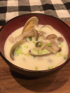 簡単 きのことあさりの豆乳味噌汁-レシピのメイン写真