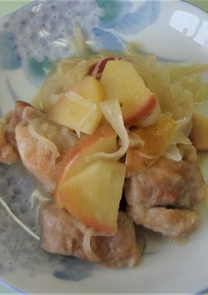 鶏肉とりんごの洋風煮-レシピのメイン写真
