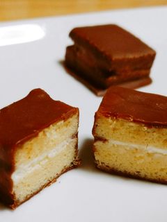 低糖質クリームサンドチョコケーキ-レシピのメイン写真