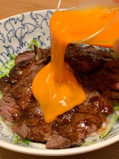 おうちでごちそう!卵かけステーキ丼-レシピのメイン写真