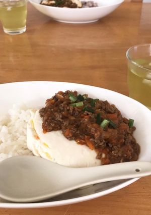 肉みそリメイク!なんちゃって麻婆豆腐丼-レシピのメイン写真