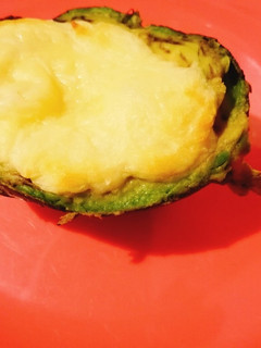焼いて垂らして♪アボカドの美味しい食べ方-レシピのメイン写真