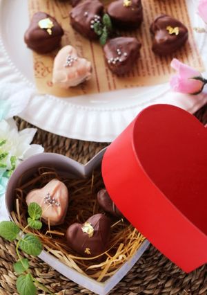 バレンタインに♡クッキー&クリームチョコ-レシピのメイン写真