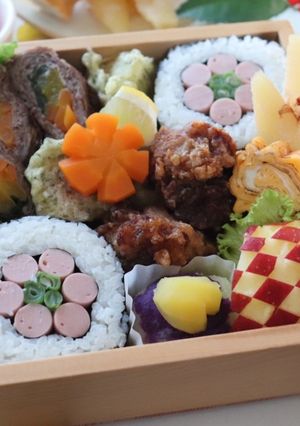 可愛いお花の飾り巻き寿司＊-レシピのメイン写真