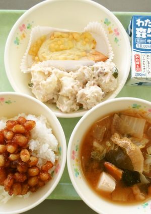 R3.6-2.栄養満点！元気もりもり給食-レシピのメイン写真