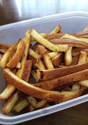 パンの耳で　カレー味♪ 簡単　おやつ-レシピのメイン写真