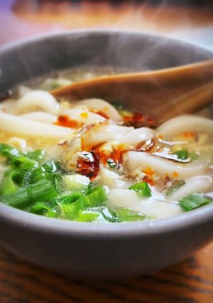 あったまろ♪ もずくとうどんの時短スープ-レシピのメイン写真