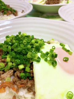 ガパオライス風☆甘辛ひき肉丼-レシピのメイン写真