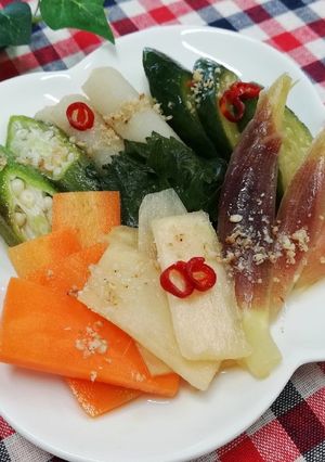 夏野菜のさっぱり浅漬け♡めんつゆで簡単-レシピのメイン写真