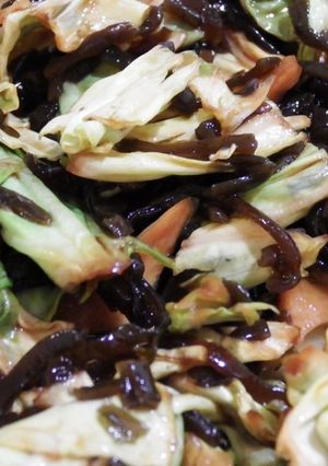 タッパーでキャベツの塩昆布和え-レシピのメイン写真