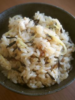 生姜・ひじきの炊き込みご飯♪生姜香る!-レシピのメイン写真