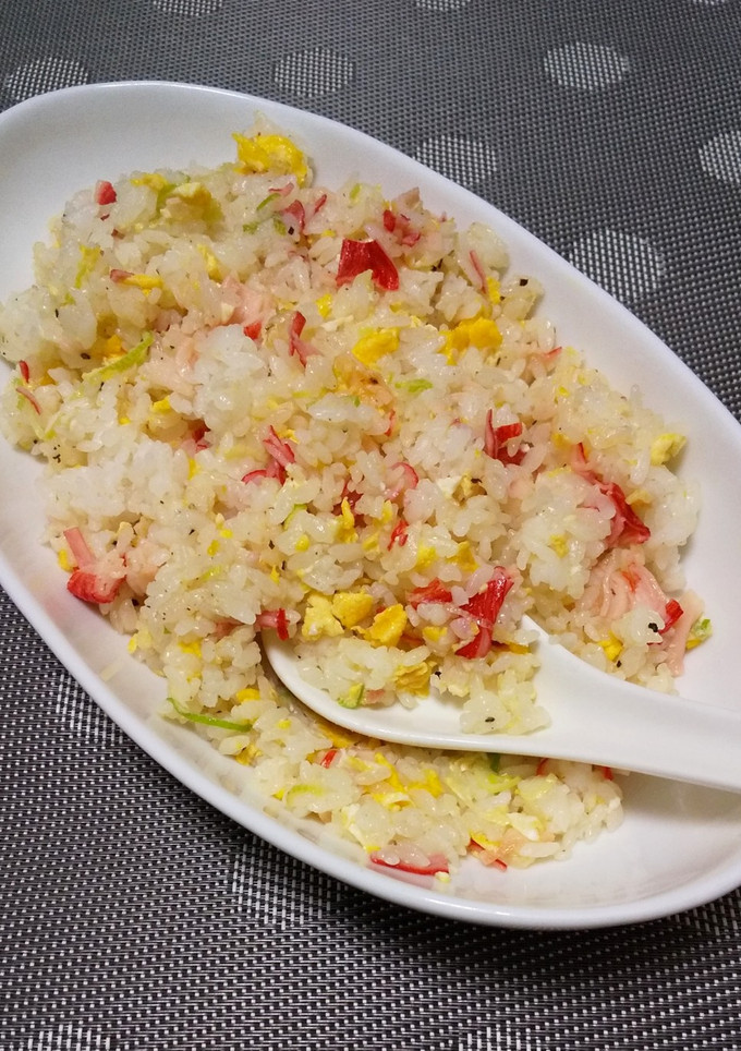 カニカマの簡単炒飯-レシピのメイン写真