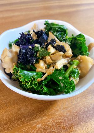 米麹甘酒で栄養補給☆ケールと舞茸の炒め-レシピのメイン写真