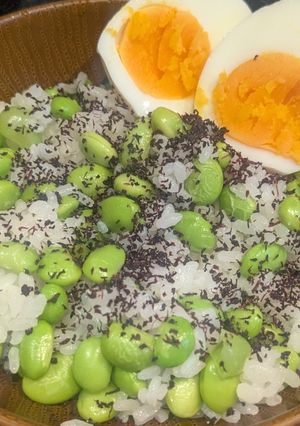 【タンパク質15g】枝豆とゆかり混ぜご飯-レシピのメイン写真
