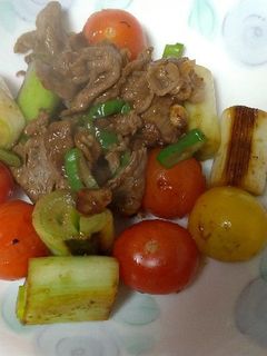 牛肉と長ネギ、プチトマトの炒めもの☆-レシピのメイン写真