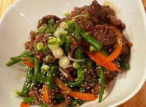 インゲンとパプリカの牛薄肉炒め-レシピのメイン写真