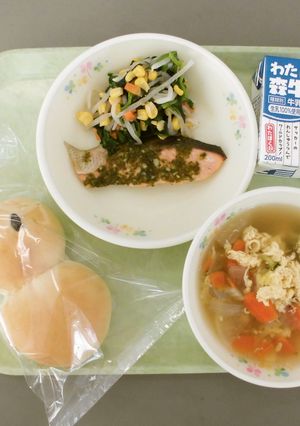 R3.6-1.栄養満点！元気もりもり給食-レシピのメイン写真