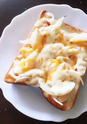 玉ねぎたっぷり食パン-レシピのメイン写真