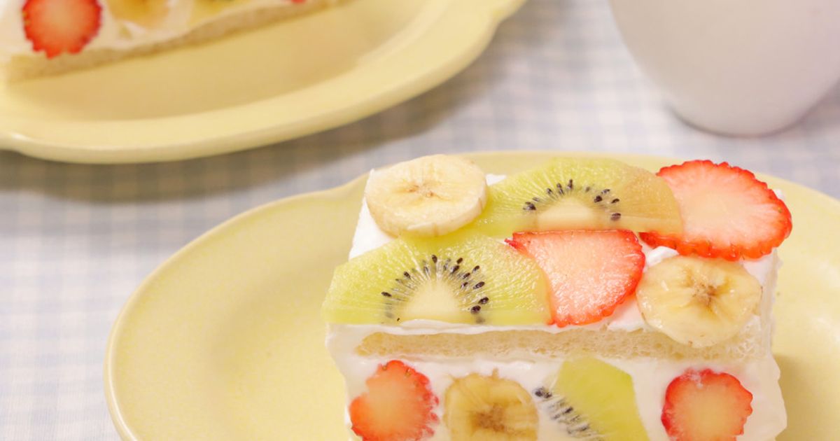 食品サンプル　ケーキ　キウイ　ビスケットサンド Amazon.co.jp: 食品サンプル ケーキ キウイ ビスケットサンド 0721-70