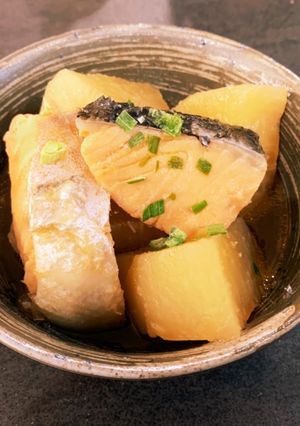 白だしに生姜が香る♡ほっこり鮭大根-レシピのメイン写真