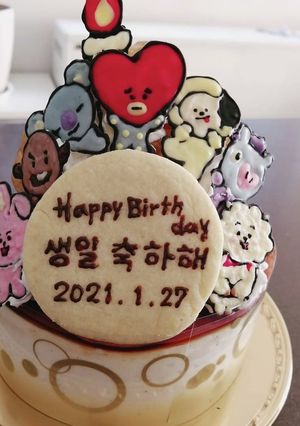 BT21　誕生日ケーキ♡-レシピのメイン写真