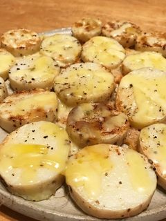 皮ごと☆長芋のペッパーチーズ焼き-レシピのメイン写真