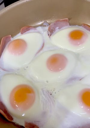 忙しい朝でも簡単みんなのハムエッグ-レシピのメイン写真