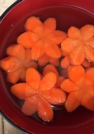 おせち、お食い初めに☆にんじんの飾り切り-レシピのメイン写真