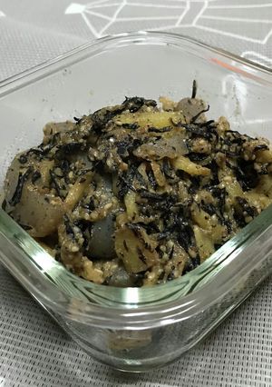 生姜こんにゃくヒジキのごま味噌炒め-レシピのメイン写真
